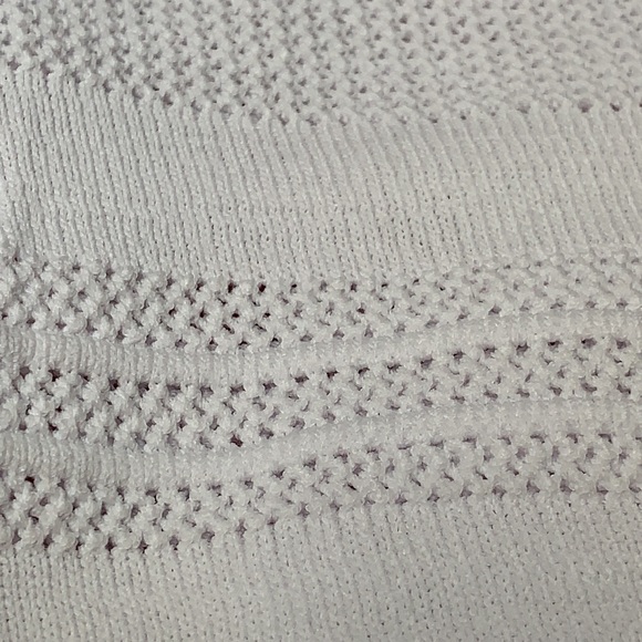 Vince white cotton mesh sweater! NWOT!! - Picture 3 of 8